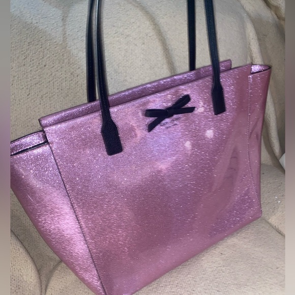 💕♠️ NWOT- Kate Spade Large Glimmer shimmer Tote bag! - Picture 3 of 9
